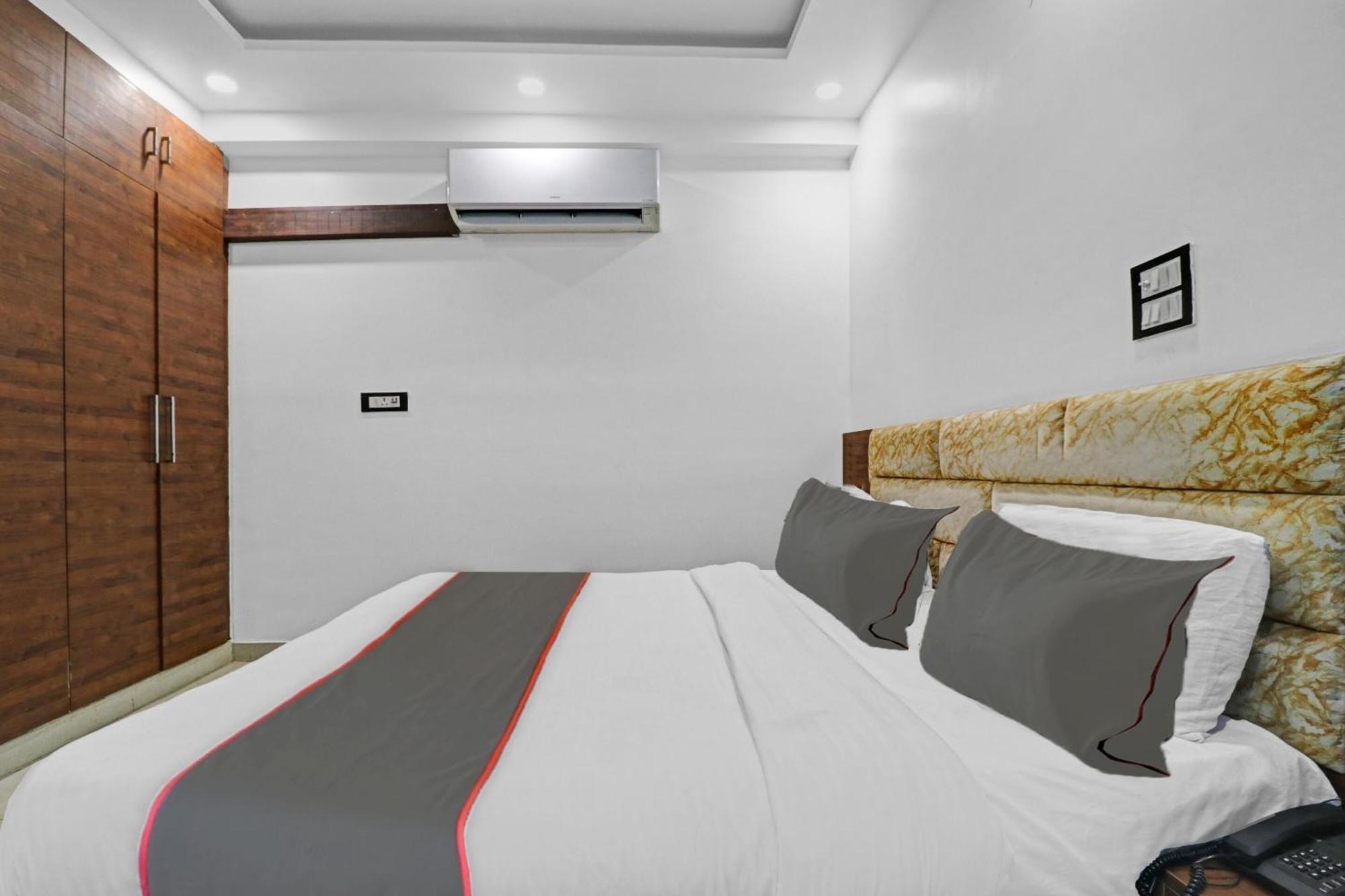 Hotel O Bharat Stay Near Indira Gandhi International Airport Нью-Дели Экстерьер фото