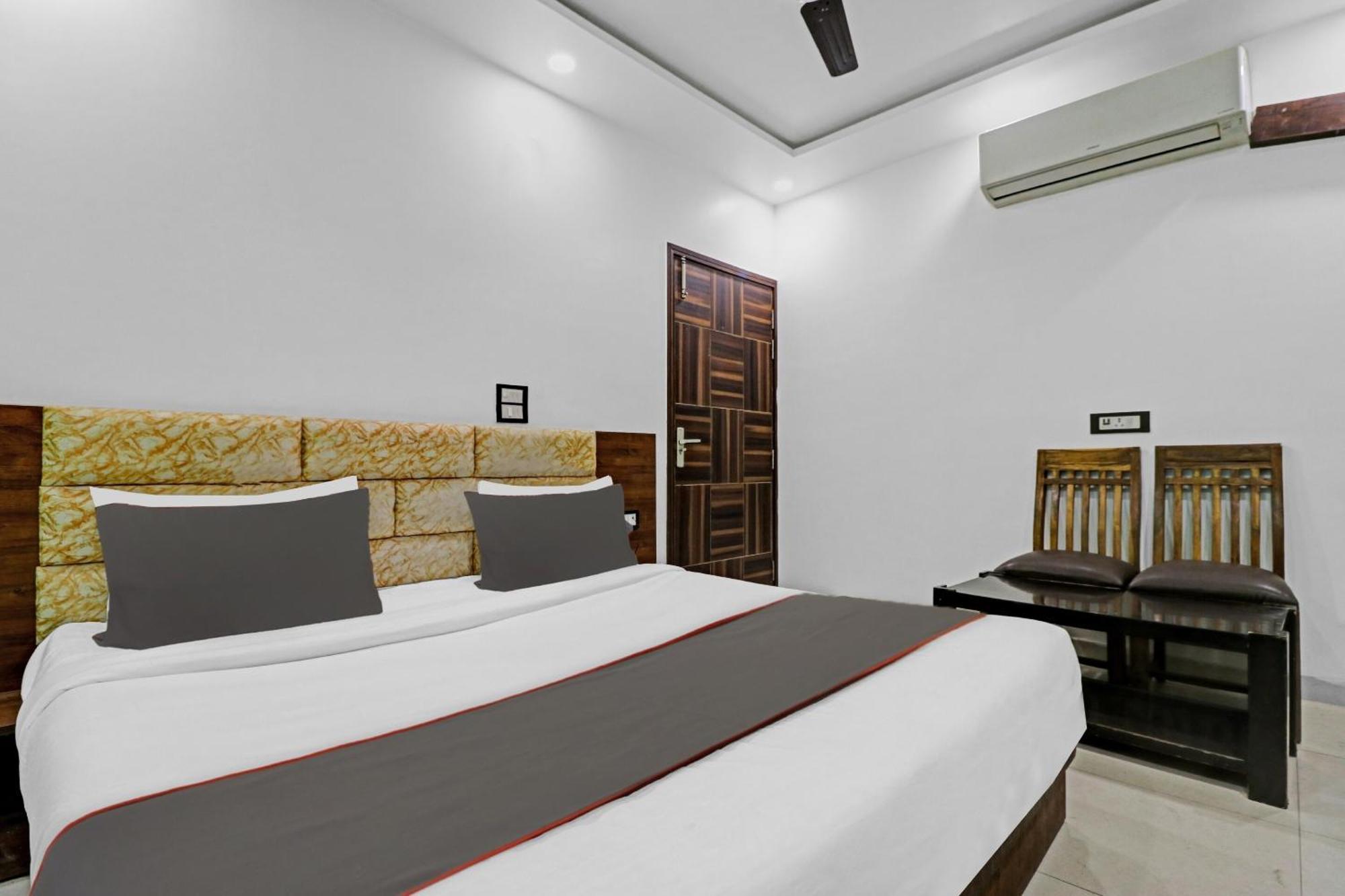 Hotel O Bharat Stay Near Indira Gandhi International Airport Нью-Дели Экстерьер фото