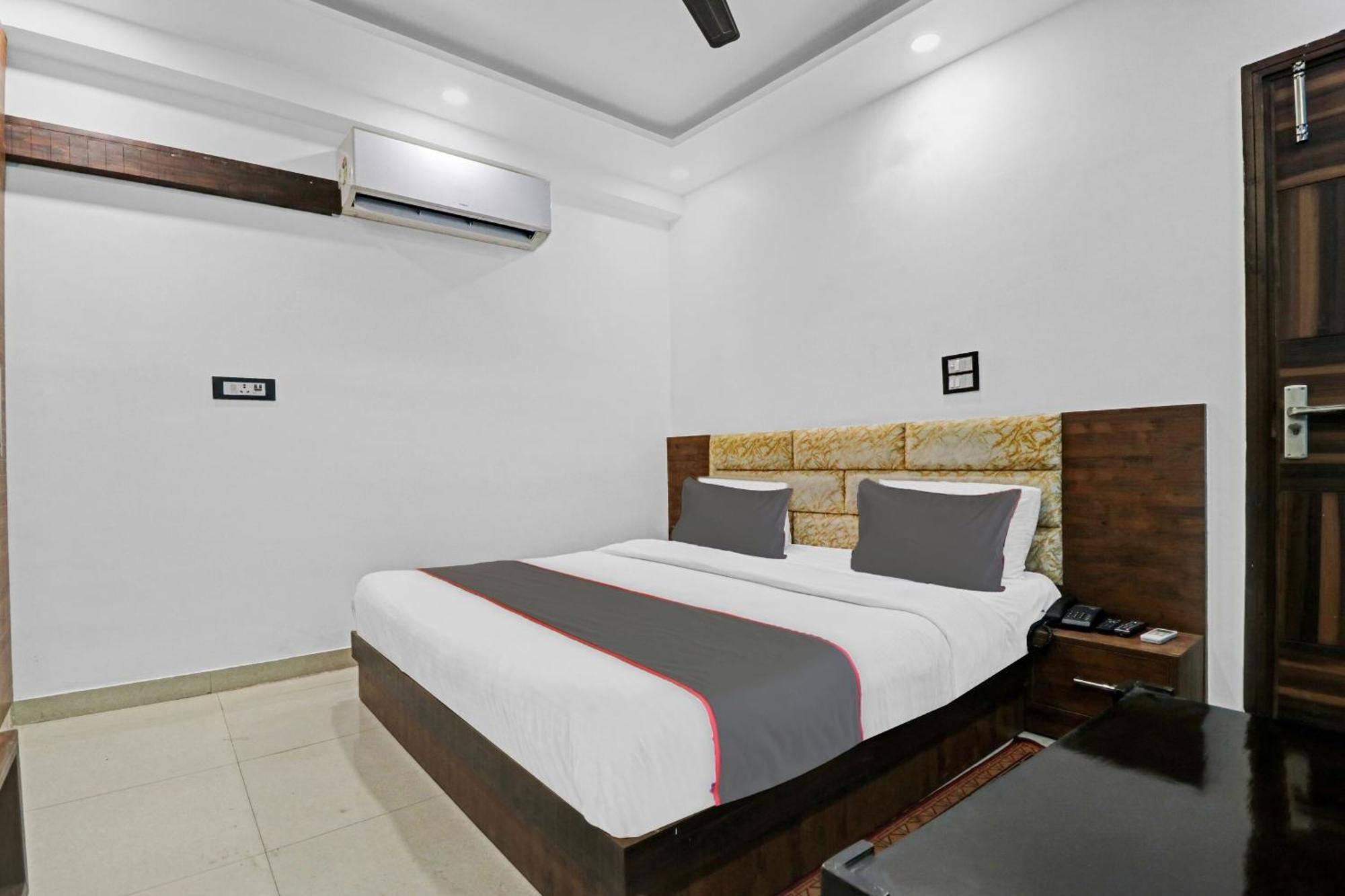 Hotel O Bharat Stay Near Indira Gandhi International Airport Нью-Дели Экстерьер фото