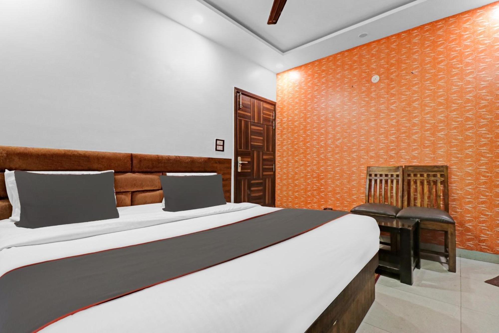 Hotel O Bharat Stay Near Indira Gandhi International Airport Нью-Дели Экстерьер фото